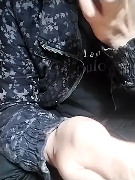 ngoclothingoc9en online show from 13, 3, 2025