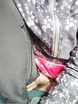 ngoclothingoc9en online show from 19, 3, 2025