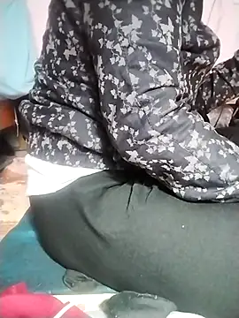 ngoclothingoc9en online show from 19, 3, 2025