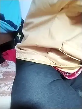 ngoclothingoc9en online show from 20, 3, 2025