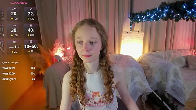 Snapshot of _Rose_Charming_ chatting on 2, 1, 2025 Rose Charming online show from 2, 1, 2025