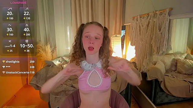 Snapshot of _Rose_Charming_ chatting on 27, 2, 2025 Rose Charming online show from 27, 2, 2025