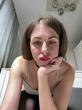 Snapshot of Marii_Ann chatting on 9, 10, 2025 Marii Ann online show from 9, 10, 2025