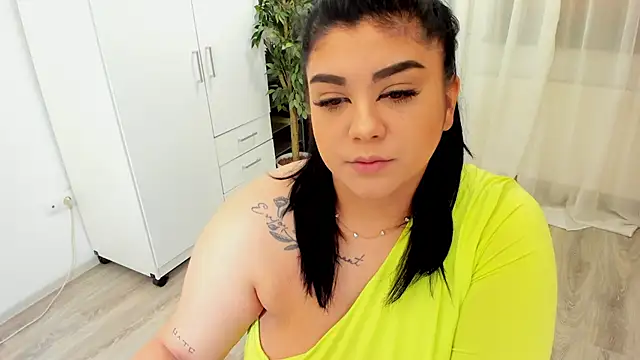 SpiceCarla online show from 7, 1, 2025