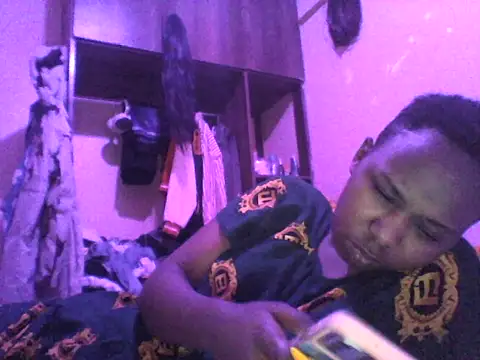 Snapshot of Sexy_jarisan chatting on 8, 10, 2025 Sexy jarisan online show from 8, 10, 2025