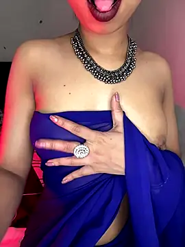 Hot-sexy222 online show from 5, 11, 2025