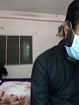 fuck6inch9 online show from 18, 3, 2026