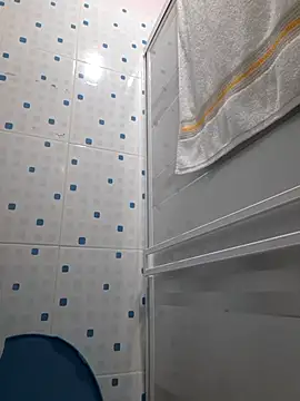 sexy-latin10 online show from 2, 3, 2025