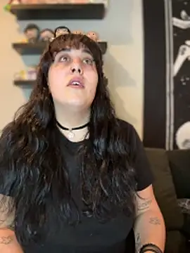 ThicBunz online show from 17, 11, 2025