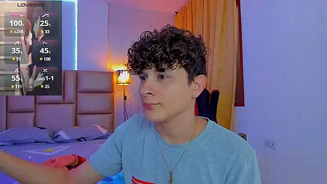 Nathan Bluee online show from 4, 2, 2025