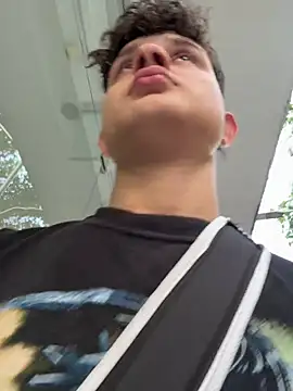 Nathan Bluee online show from 11, 10, 2025