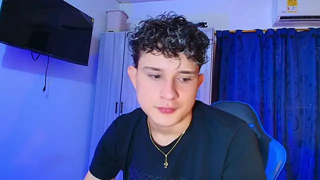 Nathan Bluee online show from 25, 4, 2026