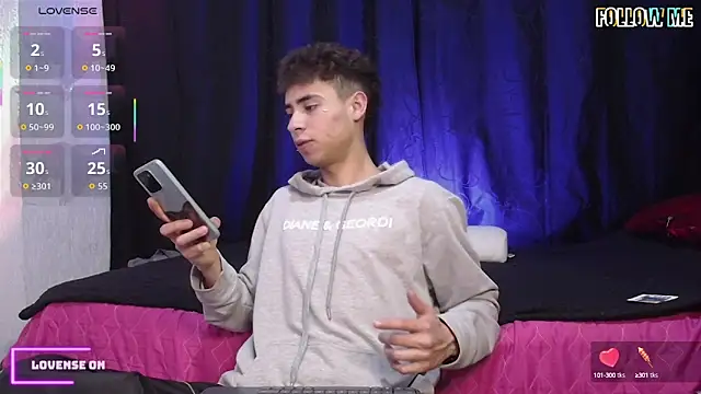 Snapshot of sexybat_twink chatting on 15, 9, 2025 sexybat twink online show from 15, 9, 2025