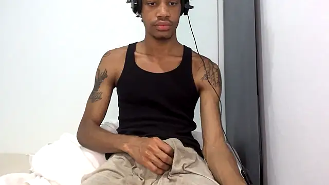 Skinnyblackman online show from 14, 3, 2026