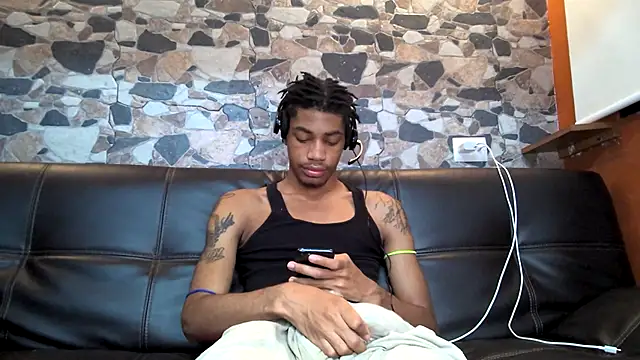 Skinnyblackman online show from 23, 4, 2026