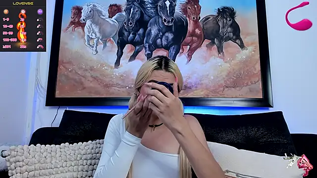 shannel  queen online show from 1, 2, 2025