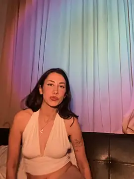 Sophiehii online show from 15, 4, 2026