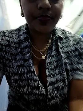 anaesca online show from 8, 3, 2025