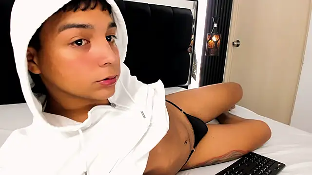 Seductivo jr online show from 26, 7, 2026