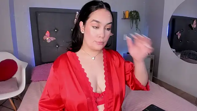 Snapshot of emma_lye chatting on 1, 7, 2026 emma lye online show from 1, 7, 2026