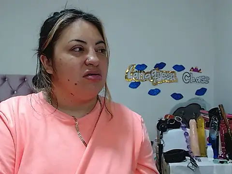 lanaqueen699 online show from 11, 2, 2025