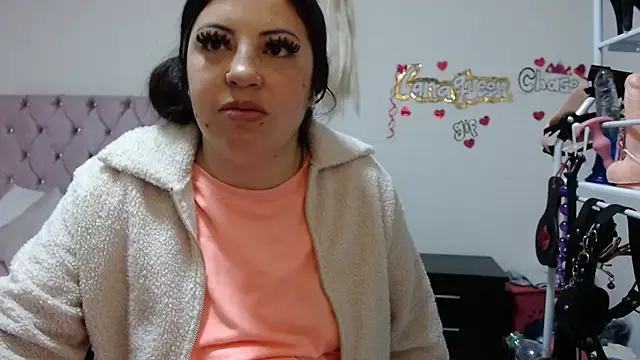 lanaqueen699 online show from 8, 10, 2025