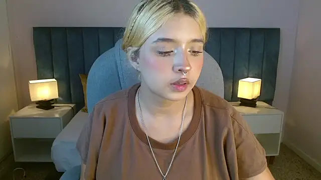 april bunnyy online show from 3, 1, 2025