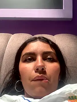 Larabrooks online show from 7, 10, 2025