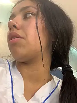 Larabrooks online show from 18, 11, 2025