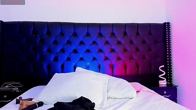 Melany Luv online show from 10, 1, 2026