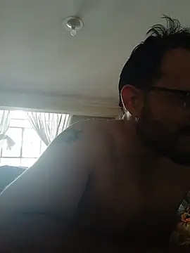 Snapshot of SbasTone_Muscle chatting on 15, 7, 2026 SbasTone Muscle online show from 15, 7, 2026