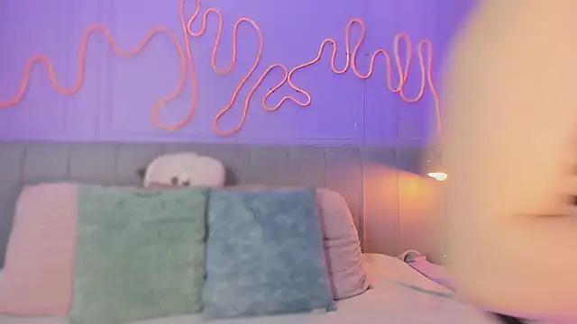 Mai higurashi online show from 10, 10, 2025