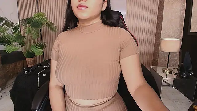 AmorMia online show from 18, 11, 2025