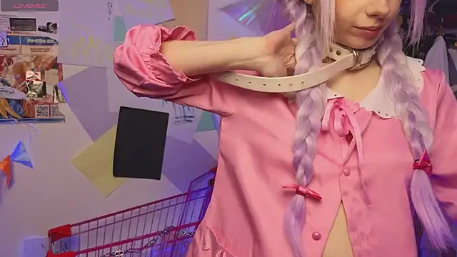 Moon Lollie  online show from 21, 10, 2025