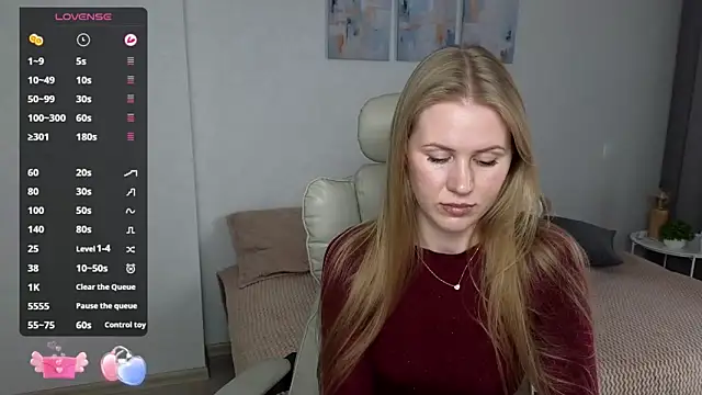 Snapshot of IsabelAllen chatting on 9, 4, 2026 IsabelAllen online show from 9, 4, 2026