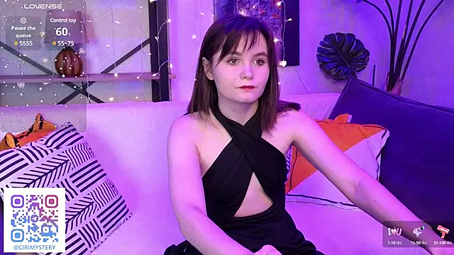 Snapshot of CiriRianonn chatting on 2, 2, 2025 CiriRianonn online show from 2, 2, 2025