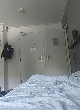 Linda 999 online show from 20, 9, 2025