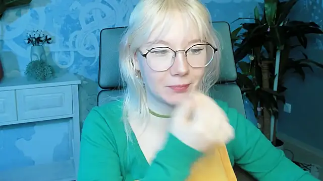 NancyMartinez online show from 17, 1, 2025