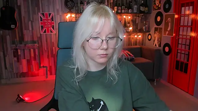 NancyMartinez online show from 25, 1, 2025