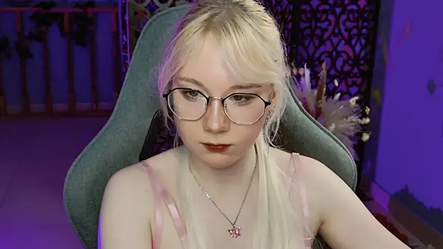 NancyMartinez online show from 30, 1, 2025