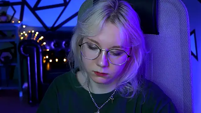 NancyMartinez online show from 6, 3, 2025