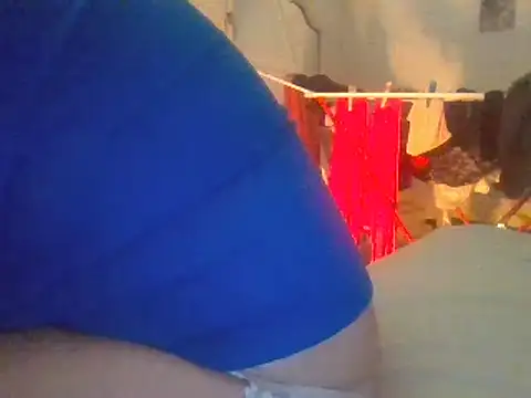 Snapshot of biuv chatting on 4, 3, 2025 biuv online show from 4, 3, 2025