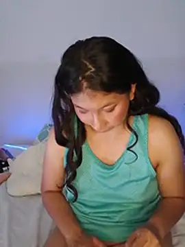 Snapshot of zoewilliams2 chatting on 21, 3, 2026 zoewilliams2 online show from 21, 3, 2026