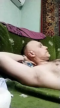 Pineapple04 online show from 17, 3, 2025