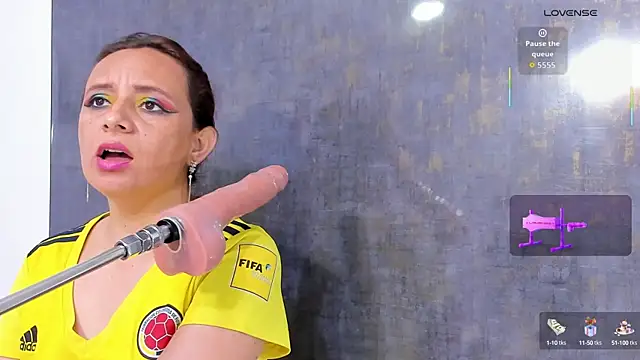 Issys milf online show from 9, 9, 2025