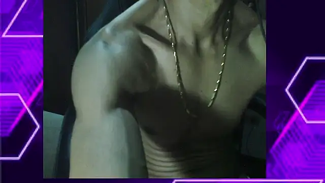 Snapshot of 20vEEr chatting on 4, 2, 2025 20vEEr online show from 4, 2, 2025