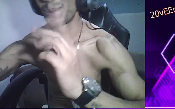 Snapshot of 20vEEr chatting on 17, 2, 2025 20vEEr online show from 17, 2, 2025