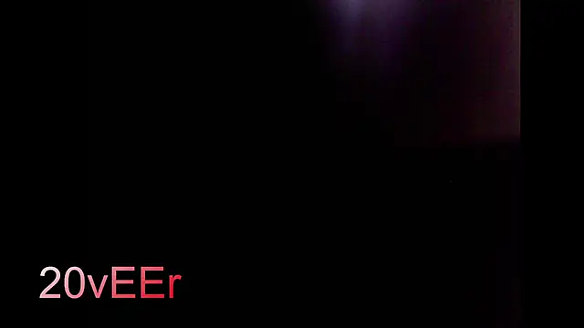 Snapshot of 20vEEr chatting on 10, 9, 2025 20vEEr online show from 10, 9, 2025