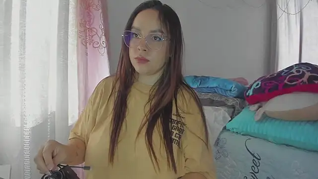 Snapshot of HARLEYNAPIER chatting on 20, 5, 2026 HARLEYNAPIER online show from 20, 5, 2026