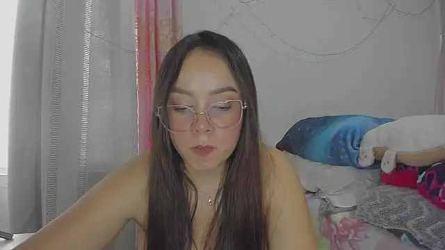 Snapshot of HARLEYNAPIER chatting on 2, 6, 2026 HARLEYNAPIER online show from 2, 6, 2026